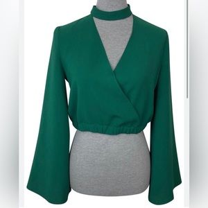 Zara Cropped Bell Sleeve Keyhole Green Size Small